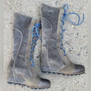 Sorel Cate the Great wedges size 9